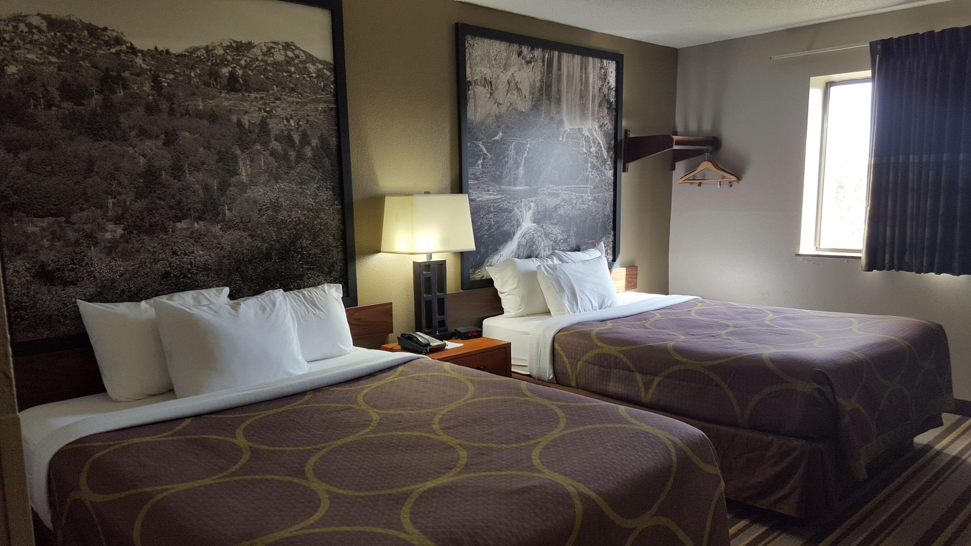 Super 8 By Wyndham Abingdon Va Otel Dış mekan fotoğraf