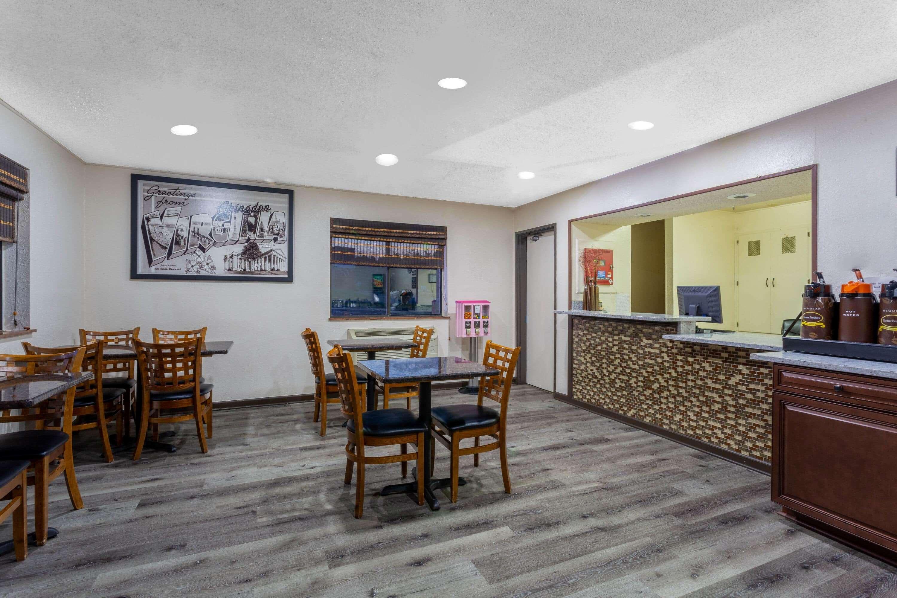 Super 8 By Wyndham Abingdon Va Otel Dış mekan fotoğraf